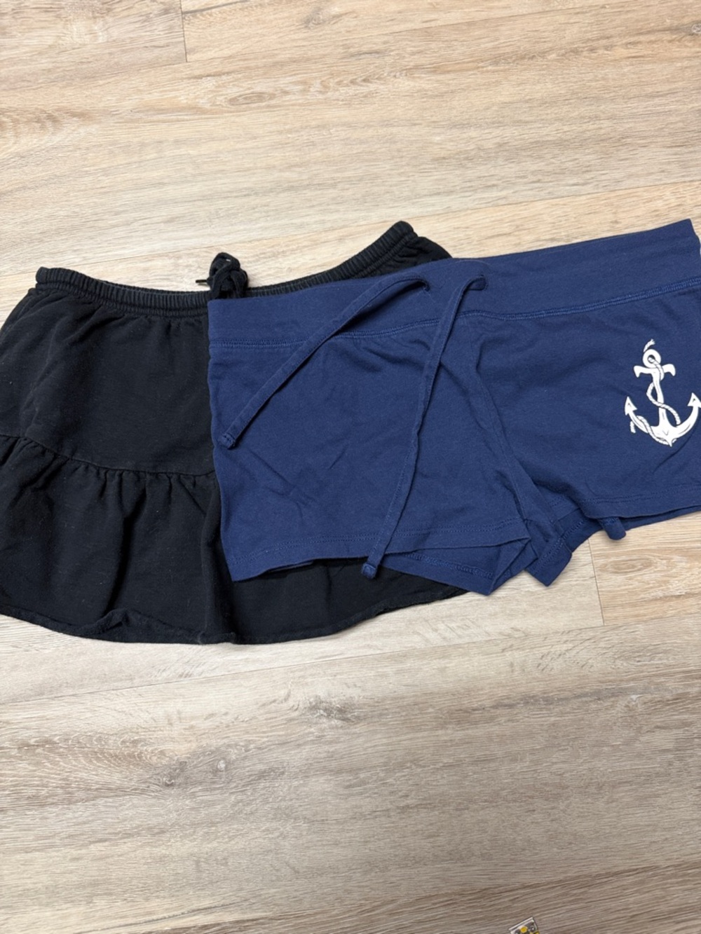 Lot of 2 Large Summer Bottoms. Navy Anchor Shorts and Black Skort Set